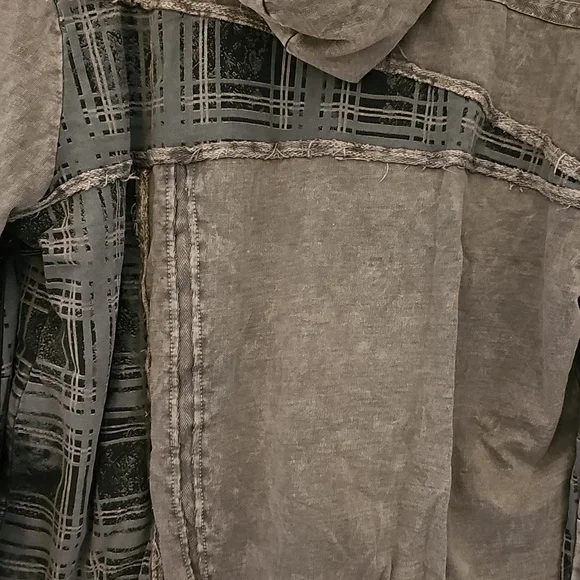 Salvage Gray Plaid Jacket With Hood - Picture 10 of 16